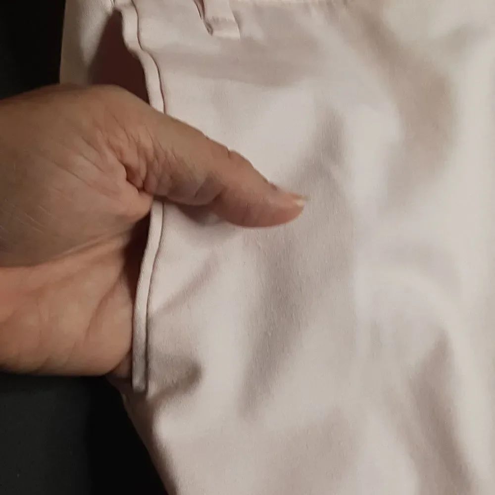 Zac & Rachel Light Pink Cuffed Capris - Picture 12 of 14